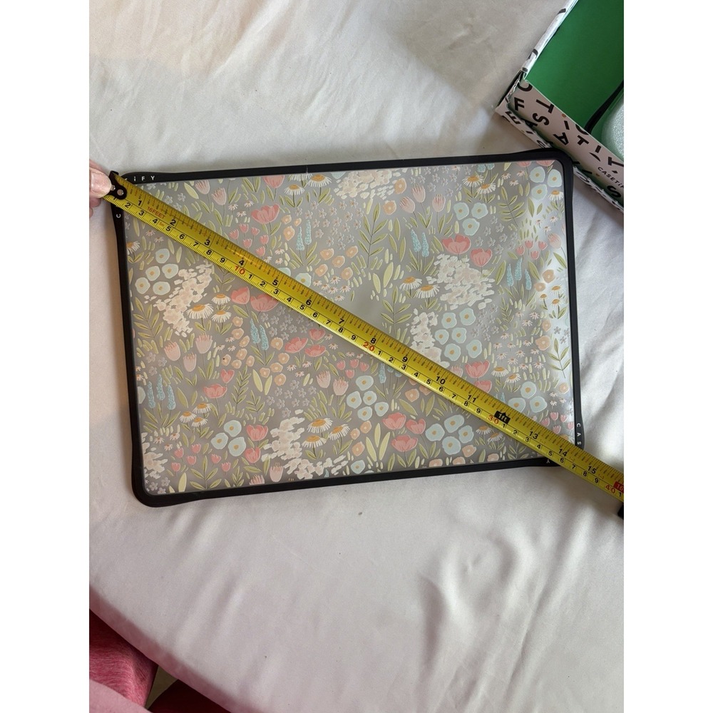 CASETiFY Floral Print Tablet Back Cover Case, Multicolor w/ Black Bumper
